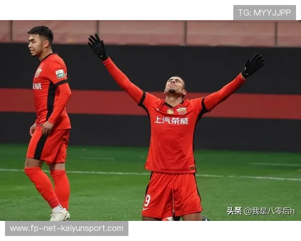 上海海港外援强劲助攻，卫冕目标愈加明确